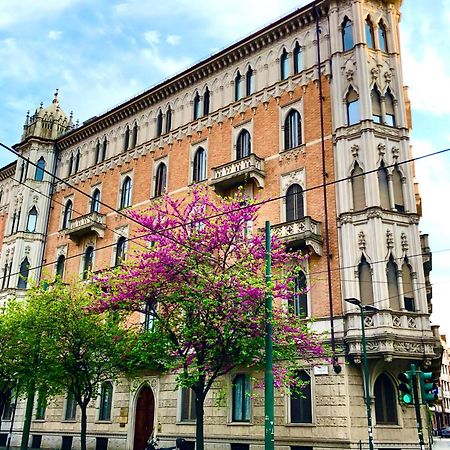 Suite Sommeiller Comfort In Centro Turyn Zewnętrze zdjęcie