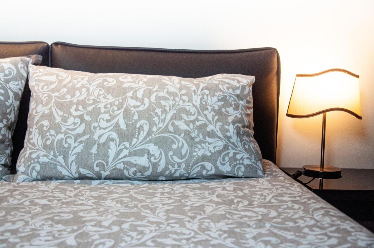 Suite Sommeiller Comfort In Centro Turyn Zewnętrze zdjęcie